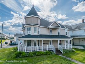 452 W 8th St - Photo 1 of 1