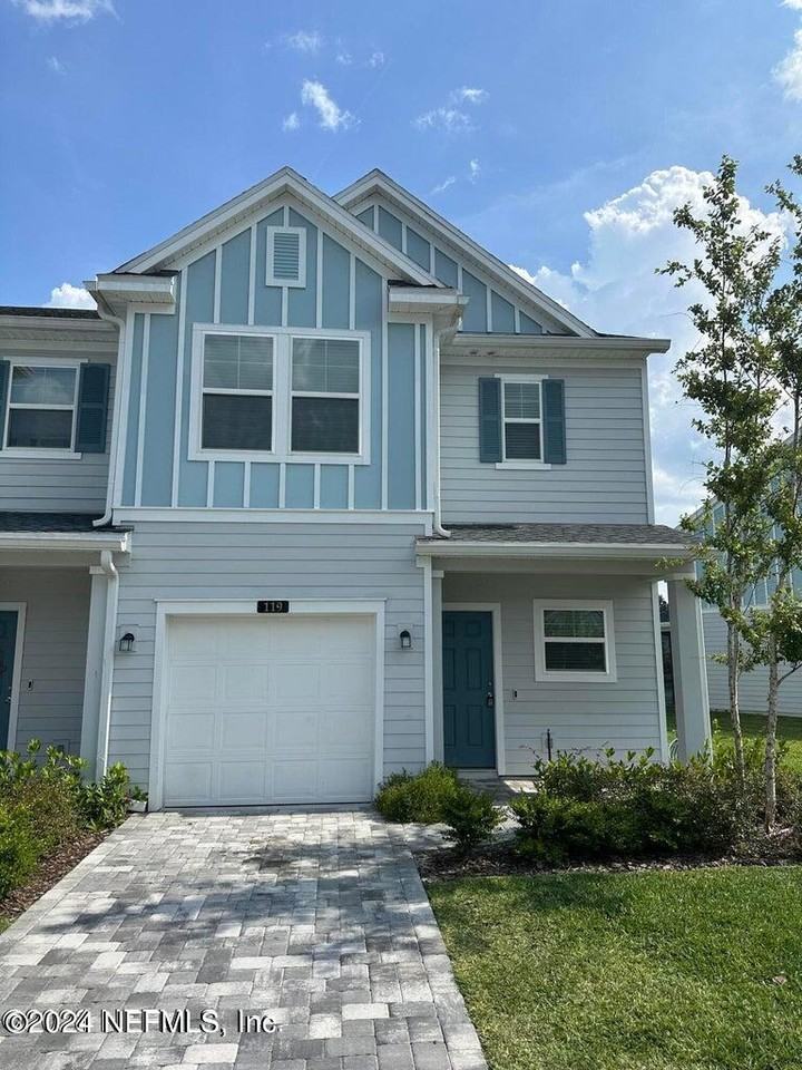 119 Boracay Cir - Photo 3 of 16