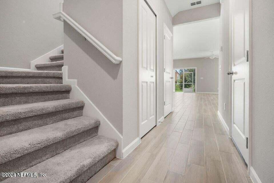 119 Boracay Cir - Photo 4 of 16