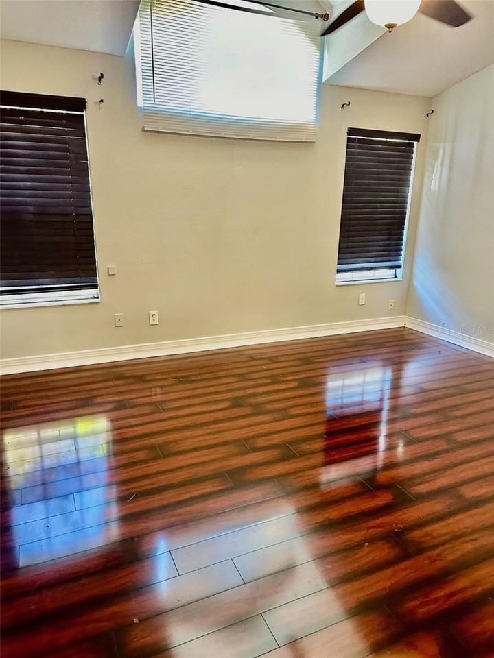 2428 Berkshire Court - Photo 6 of 16