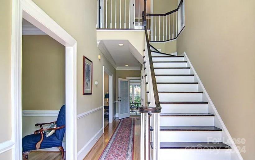 201 Chancery Ln - Photo 3 of 4