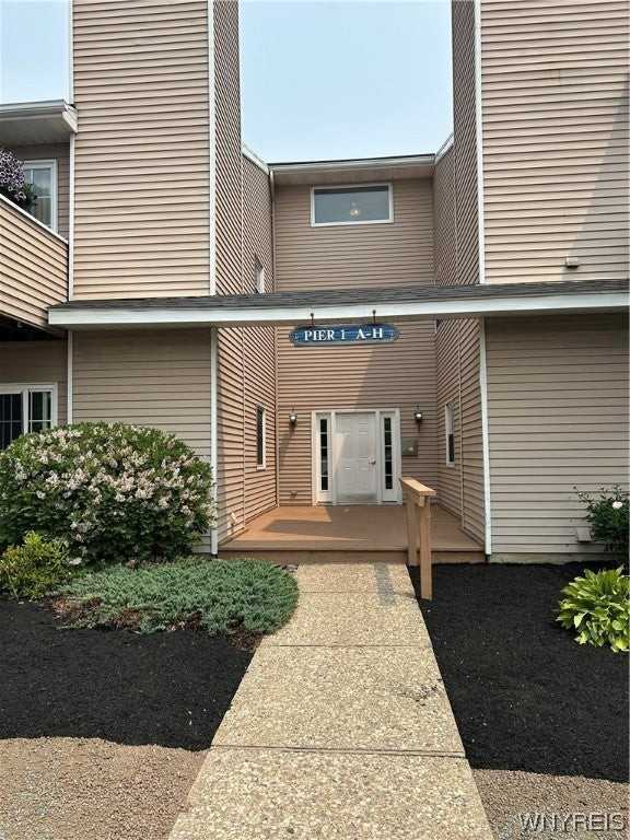 306 Sundown Trl - Photo 2 of 19