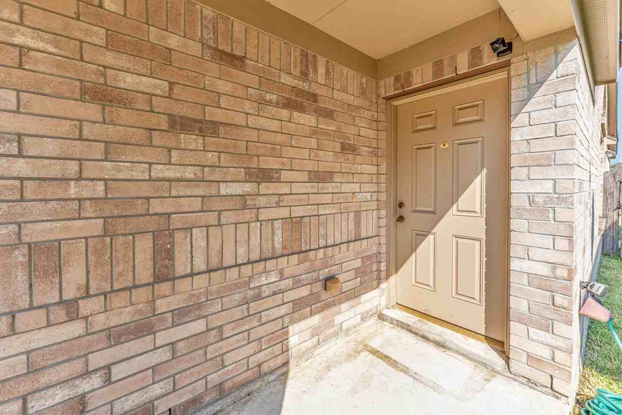 14747 Keystone Green Dr - Photo 3 of 50