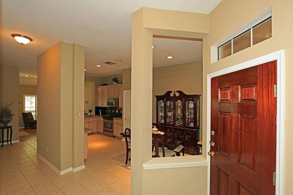 26 Alderon Woods Pl - Photo 4 of 31