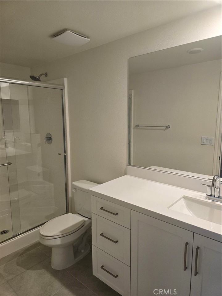 11496 Artesia Blvd - Photo 3 of 23