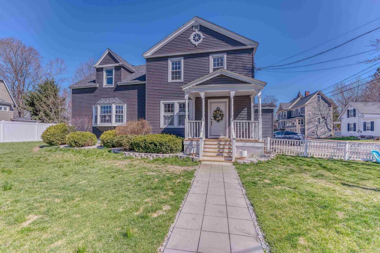 2 Garland St - Photo 2 of 40