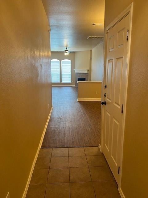 1816 Briarton Ln N - Photo 2 of 30