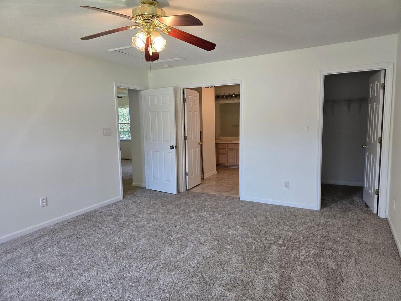 311 Gladstone Dr - Photo 6 of 17