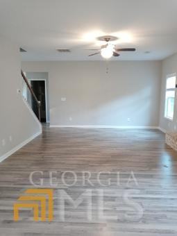 260 Fenwick Farms Dr - Photo 3 of 24