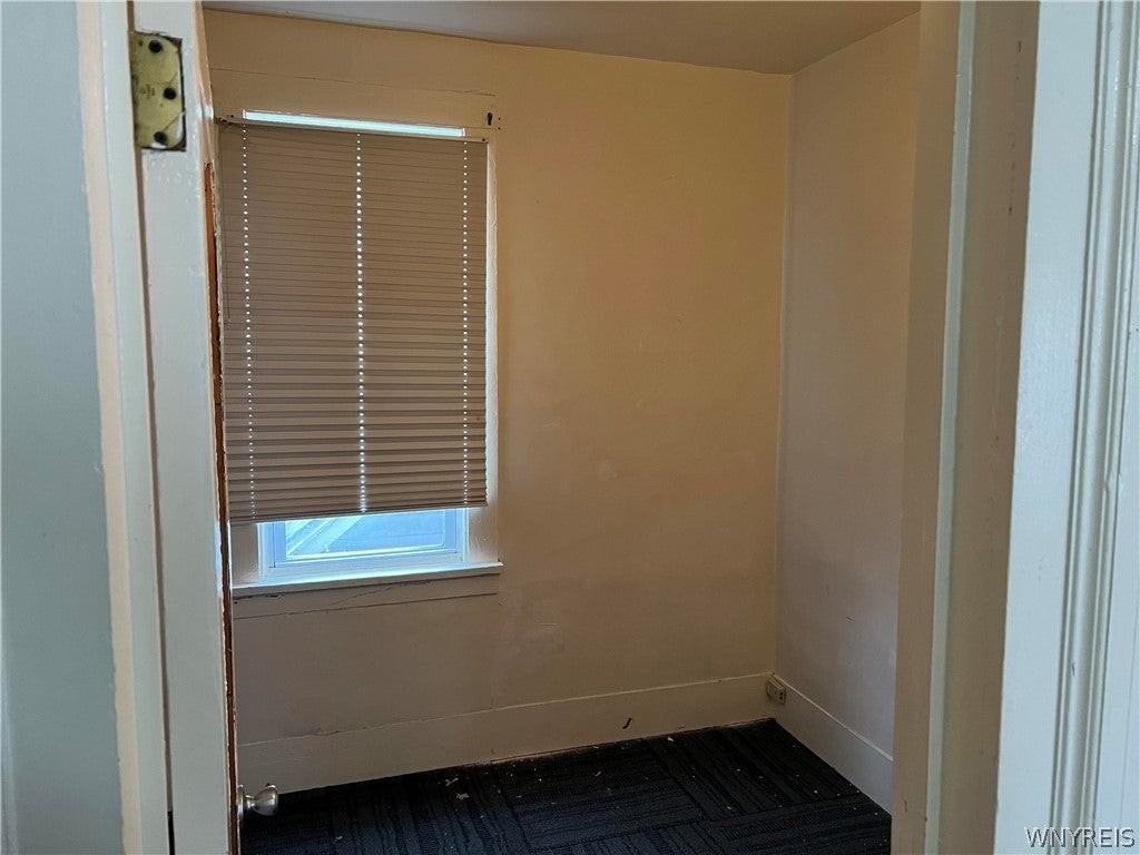 18 Page St - Photo 5 of 6