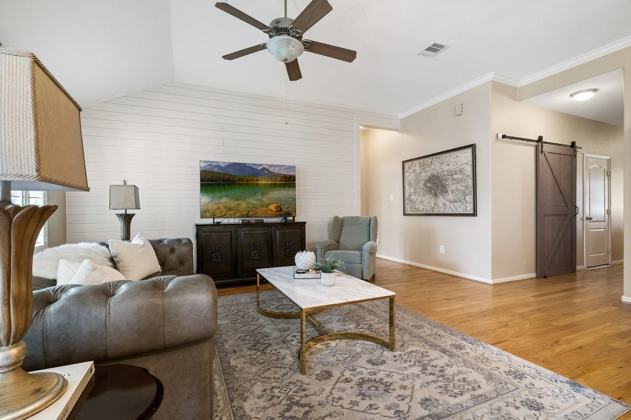 179 Knollbrook Cir - Photo 3 of 30