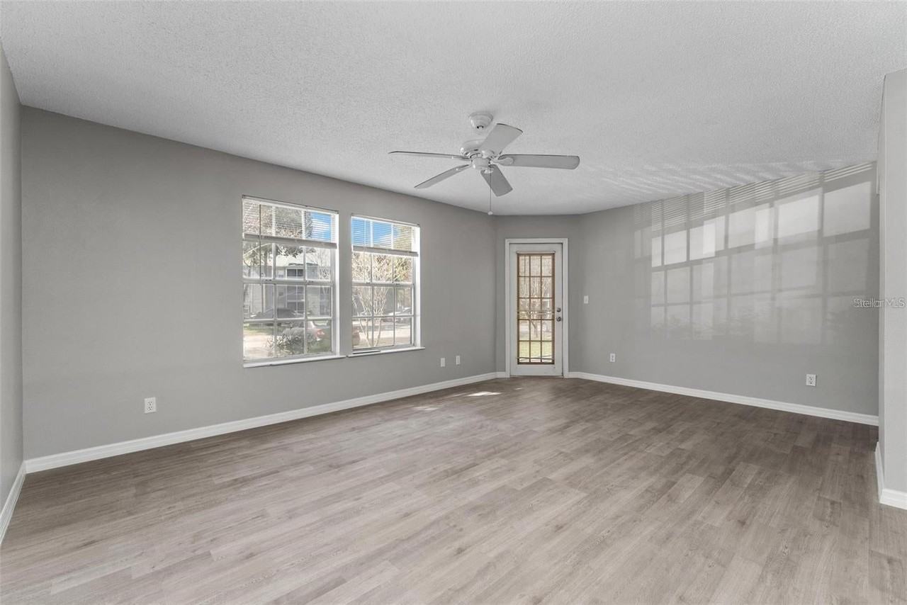 6160 Westgate Dr - Photo 5 of 29