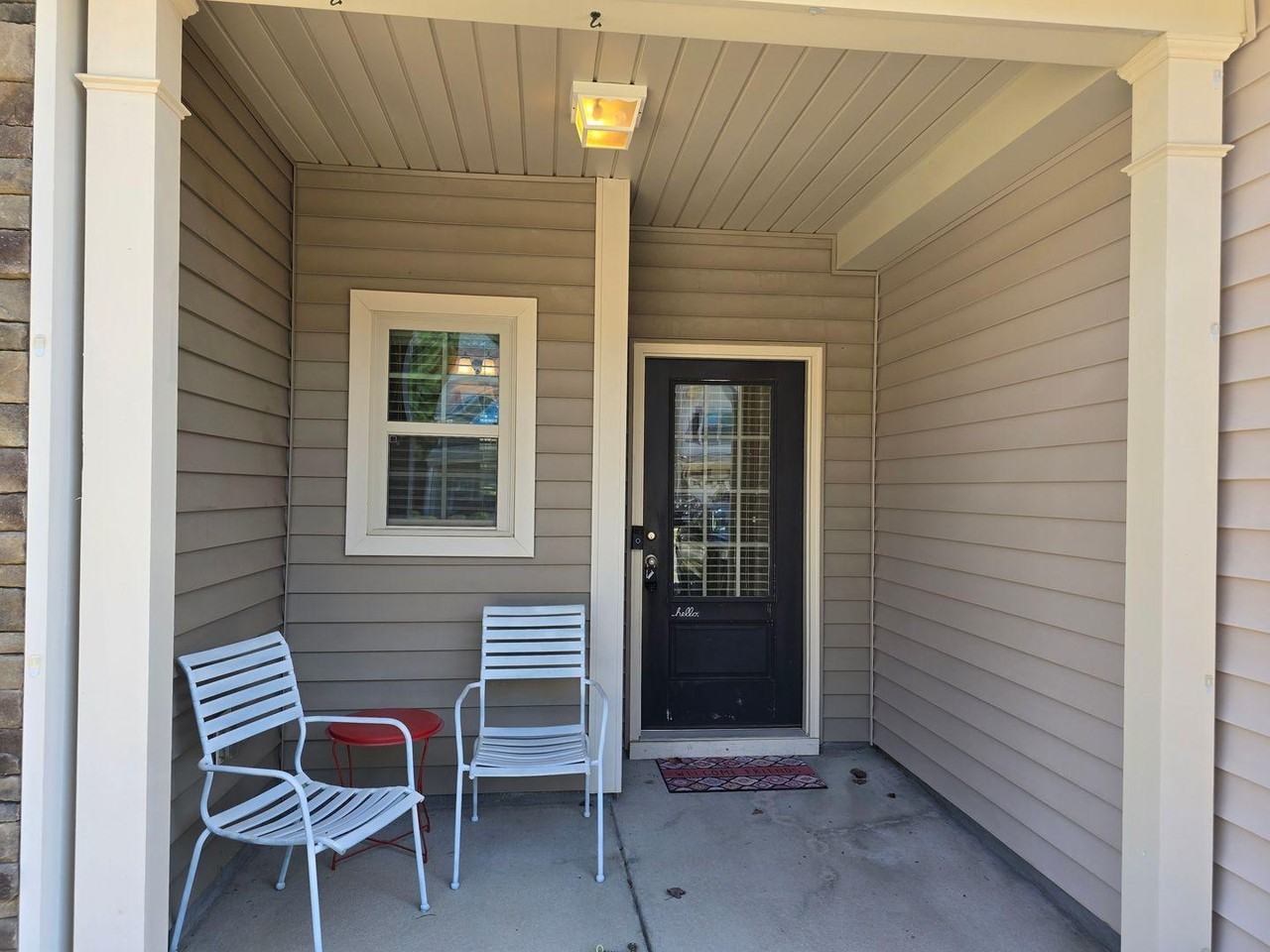 226 Beaconwood Ln - Photo 2 of 27