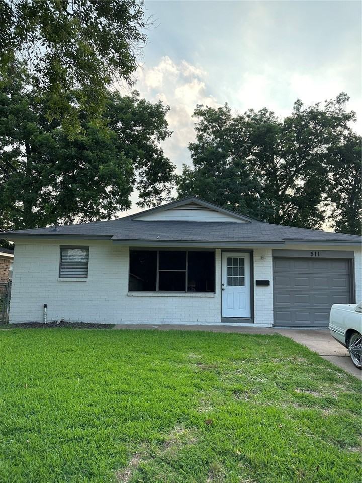 511 Guyer Street - Photo 2 of 37