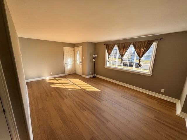 712 Preston Ln - Photo 3 of 17