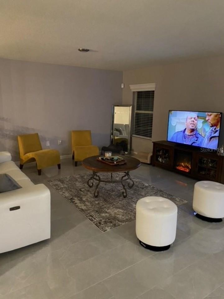 7261 Wakeview Dr - Photo 5 of 26