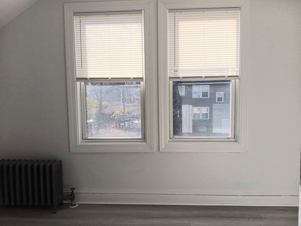 111 Union St - Photo 6 of 14