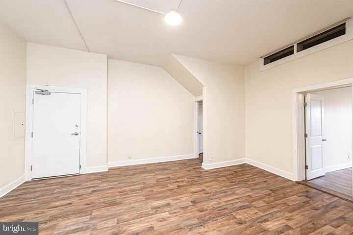 215UNIT Bridge St - Photo 6 of 35