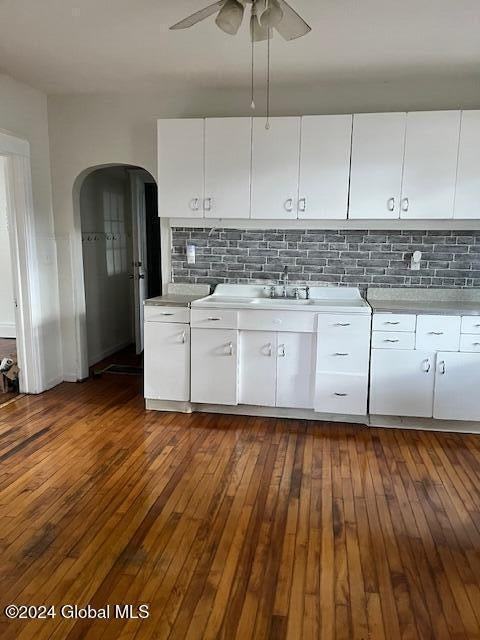 267 Church St - Photo 3 of 10