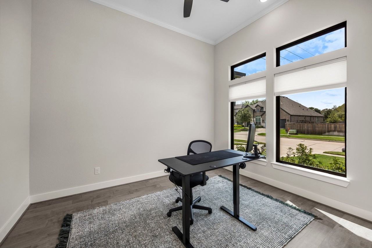 5034 Bent Tree Dr - Photo 6 of 42