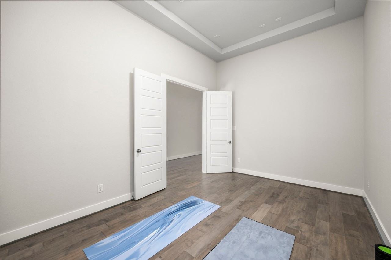 5034 Bent Tree Dr - Photo 7 of 42