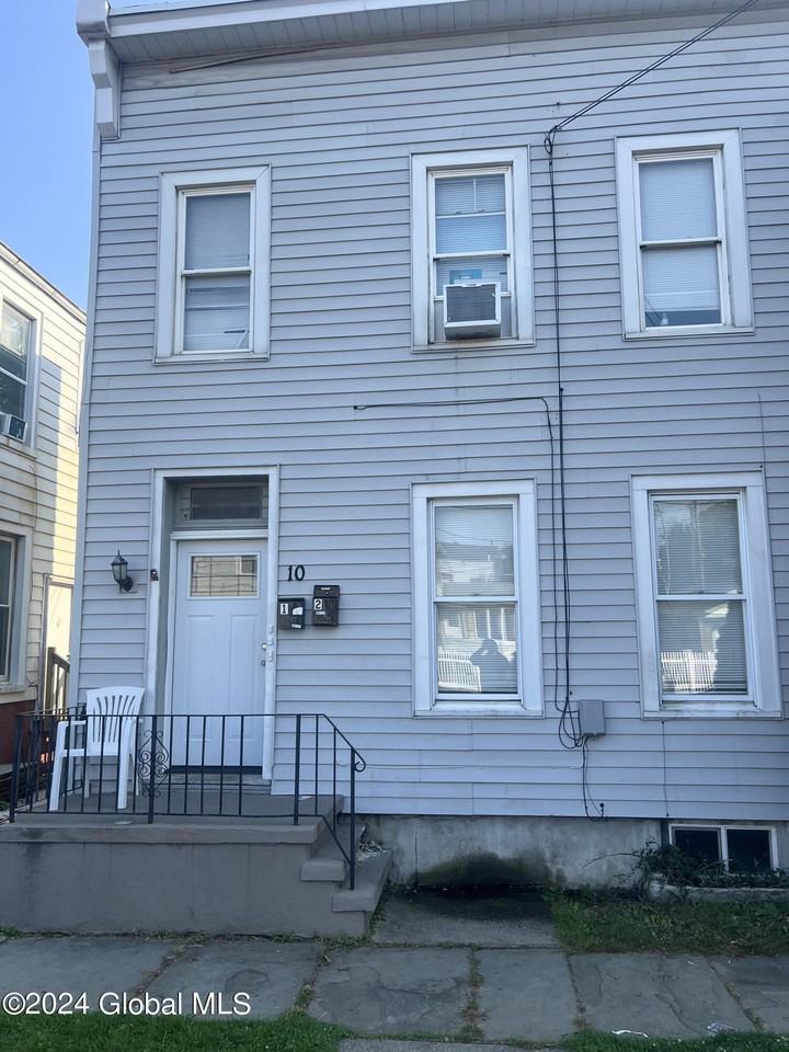 105th St - Photo 2 of 25