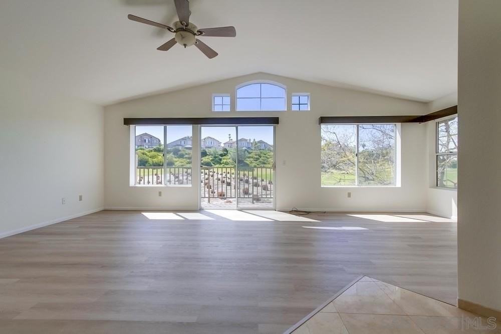 2380 Greenbriar Dr - Photo 4 of 6