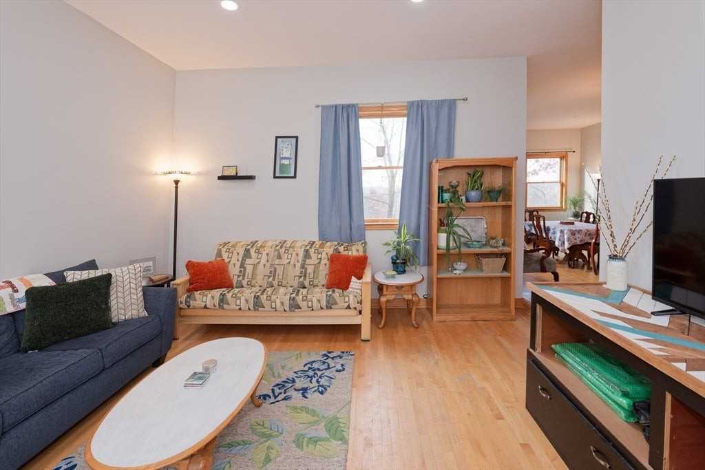 30 High St - Photo 3 of 35