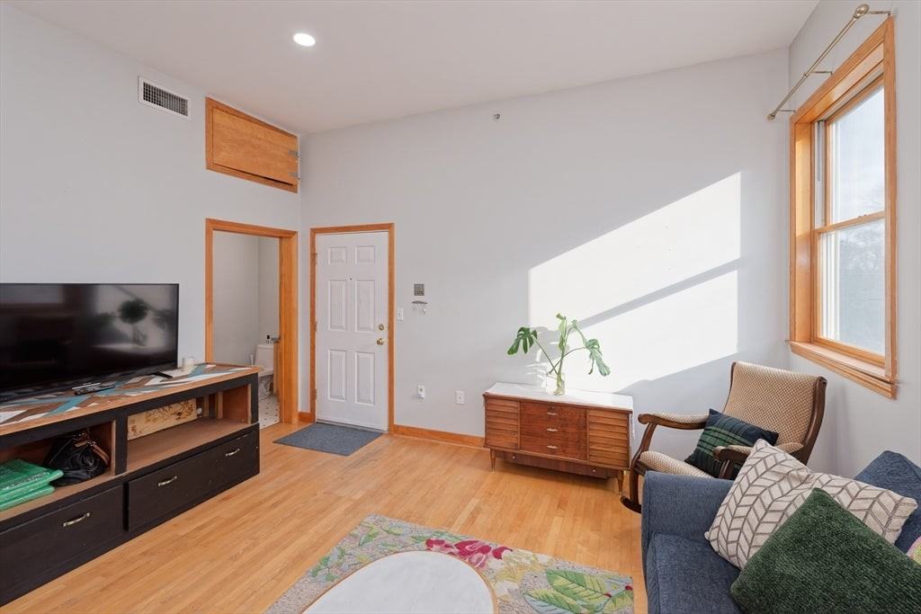 30 High St - Photo 5 of 35