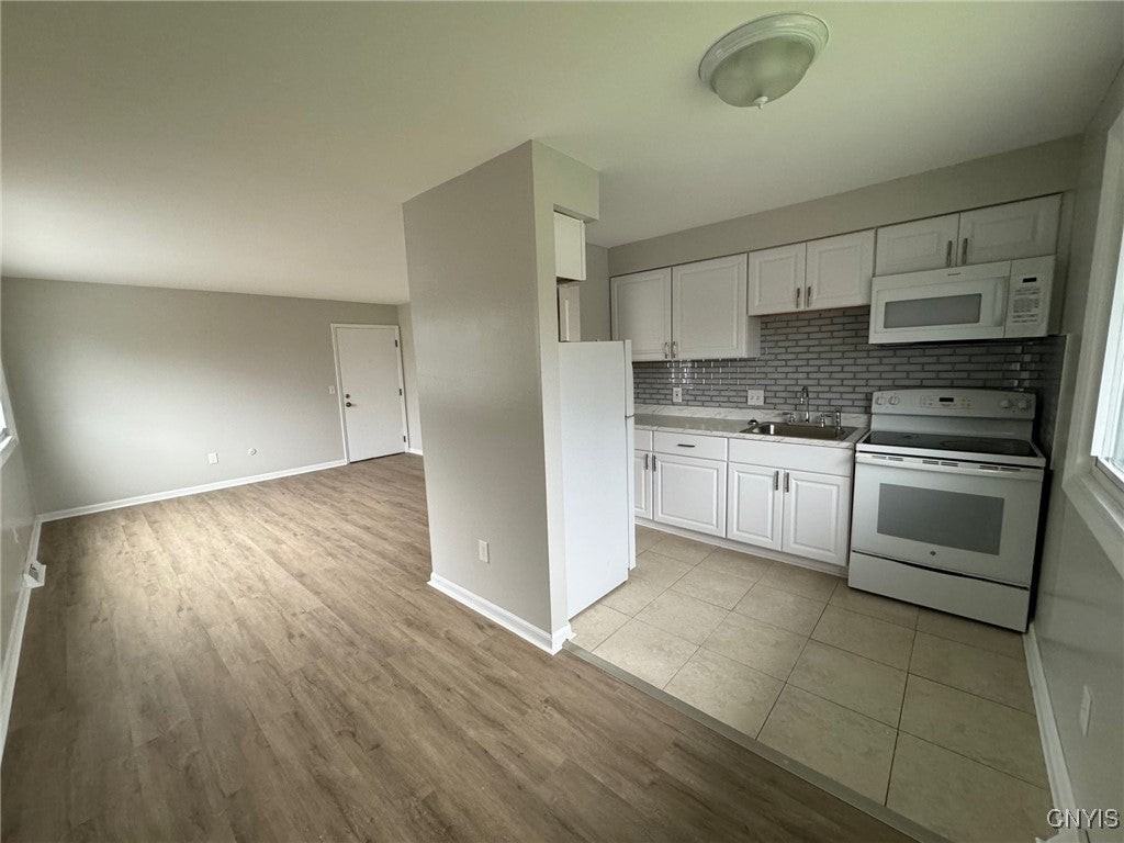 416 Boston St Apt 2 Street - Photo 2 of 6