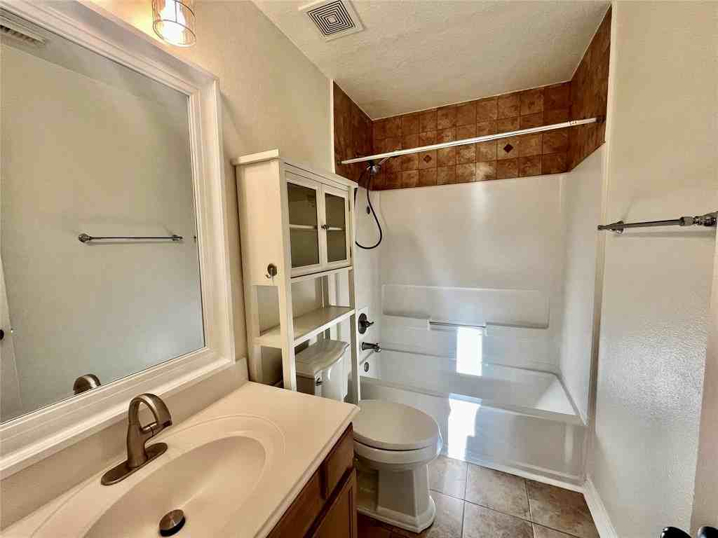 3955 Carriage Park Row - Photo 7 of 11