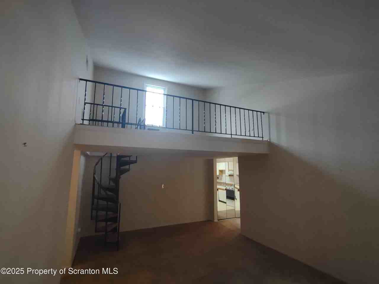 1509 Summit Pointe - Photo 5 of 11