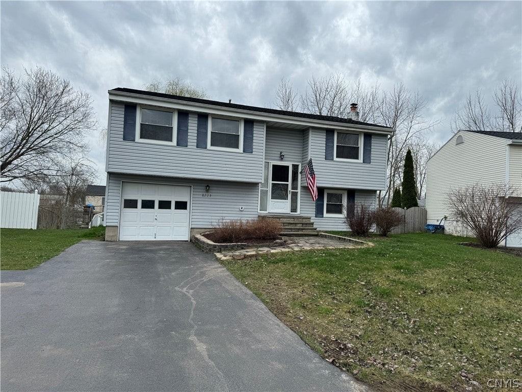 8223 Lucchesi Drive - Photo 2 of 22