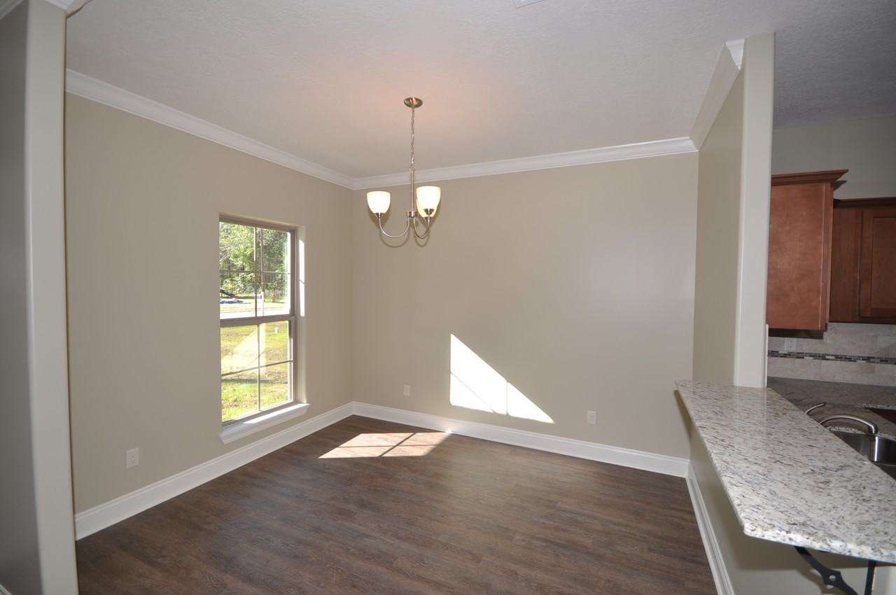 2228 Janelle Ave - Photo 3 of 11