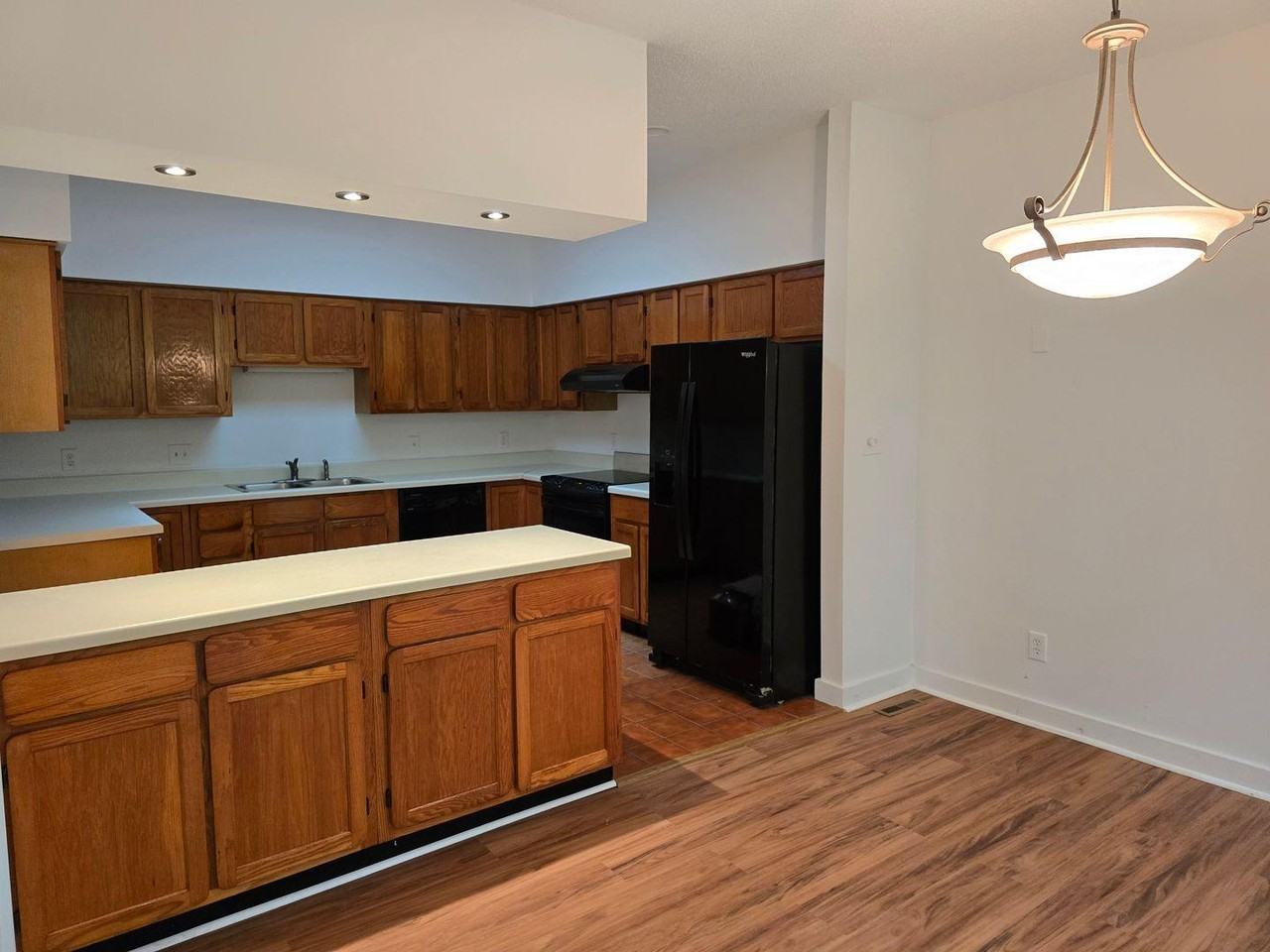 5 Paddington Pl - Photo 6 of 15