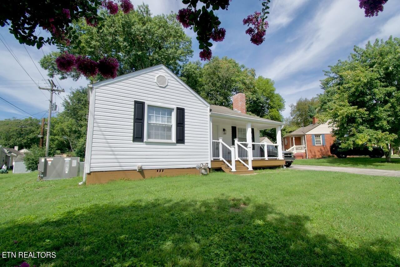 1839 Dalton St - Photo 2 of 29