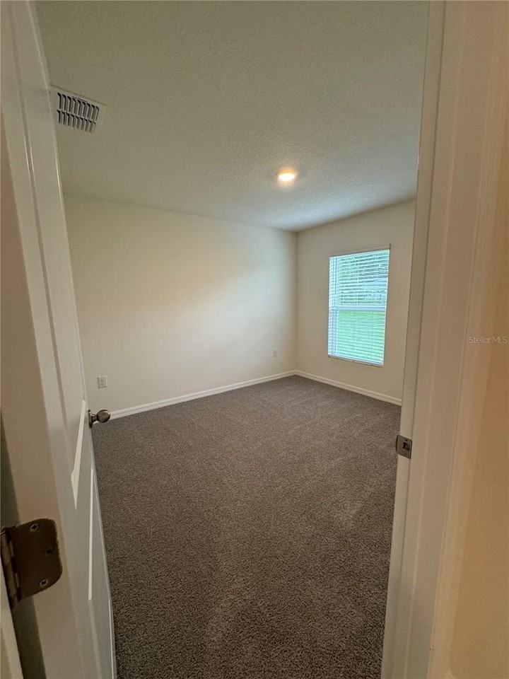 3961 Sw 151st St - Photo 4 of 11