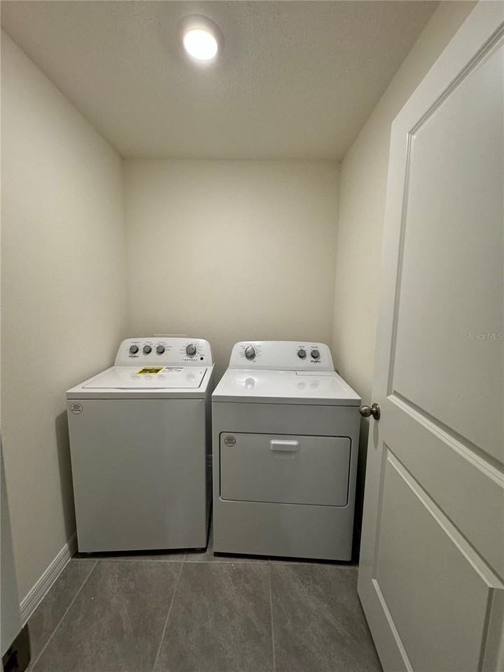 3961 Sw 151st St - Photo 5 of 11