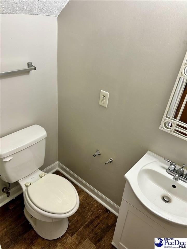 411A W Pine St - Photo 3 of 7