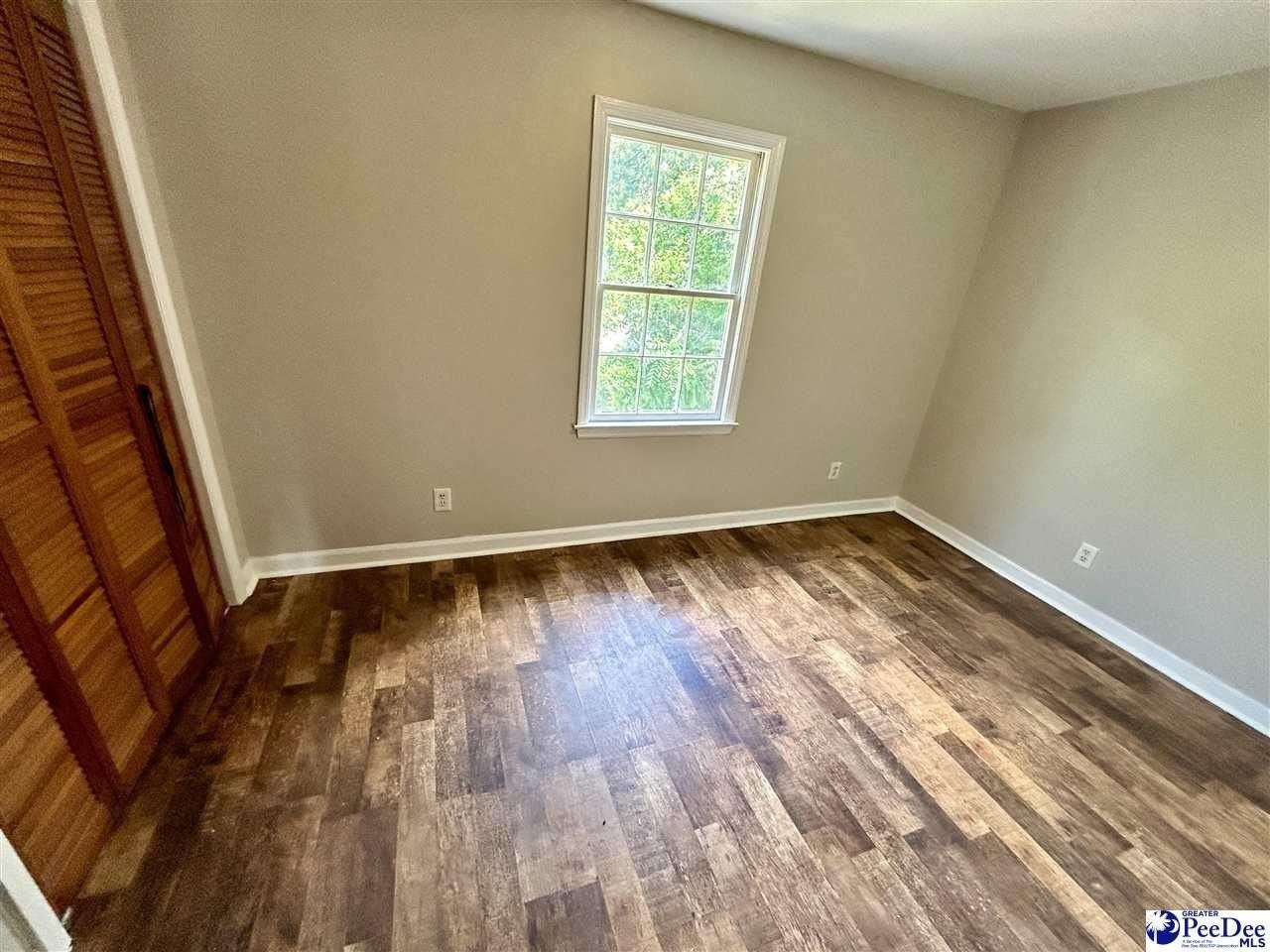 411A W Pine St - Photo 7 of 7