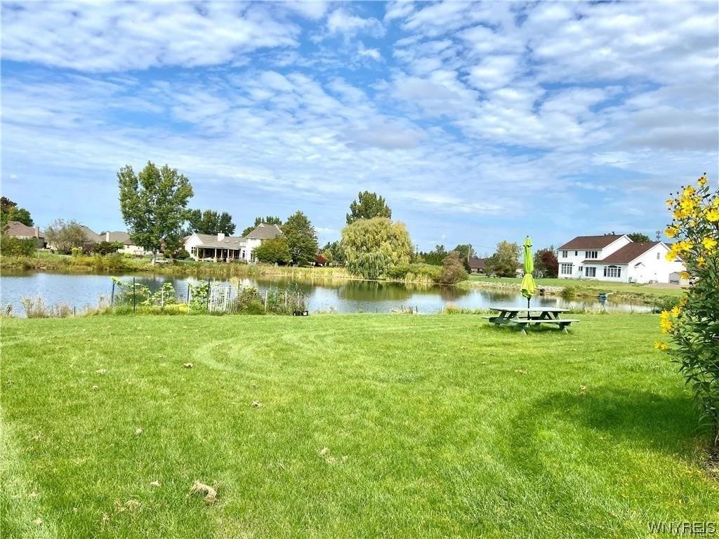 5458 Center Pine Ln - Photo 5 of 35