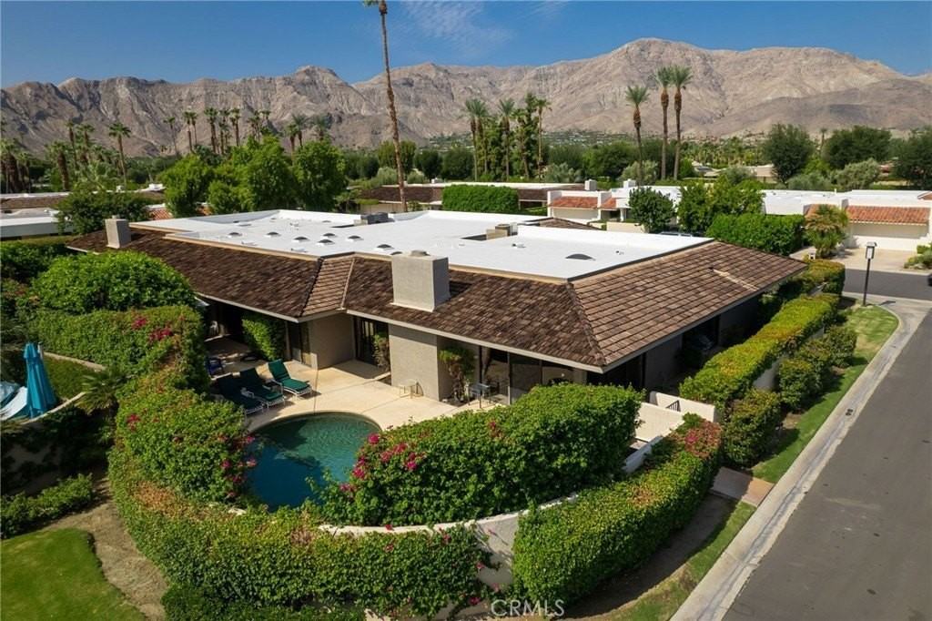 95 Princeton Dr - Photo 2 of 23