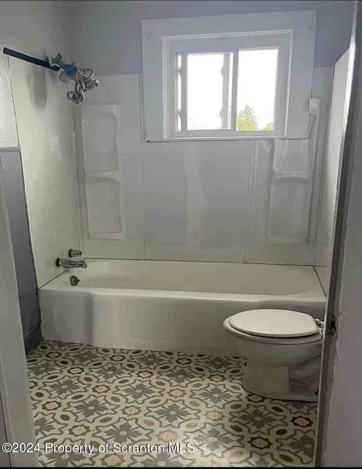 734 Grant Ct - Photo 6 of 7