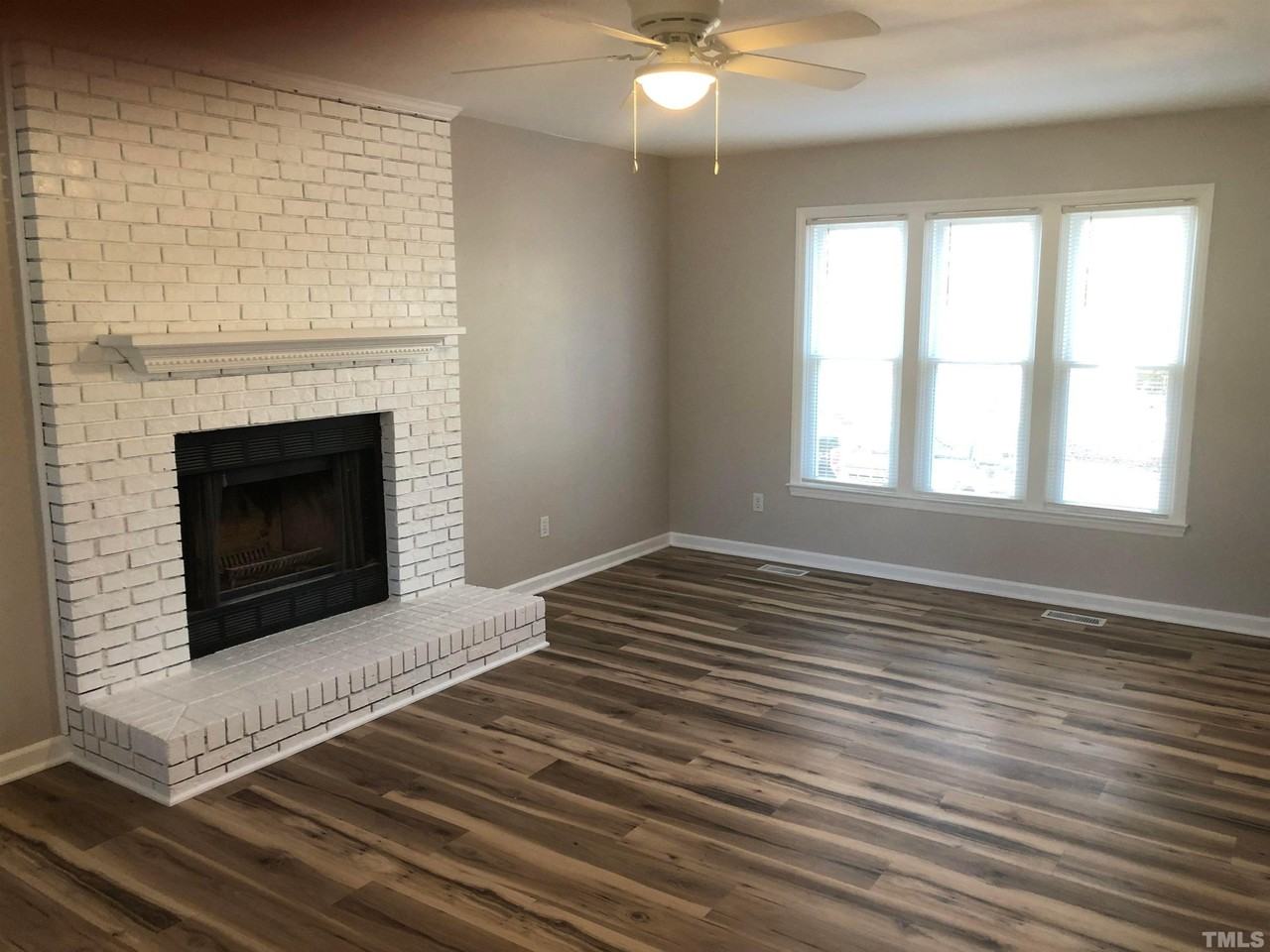 203 Brook Rock Ln - Photo 5 of 14