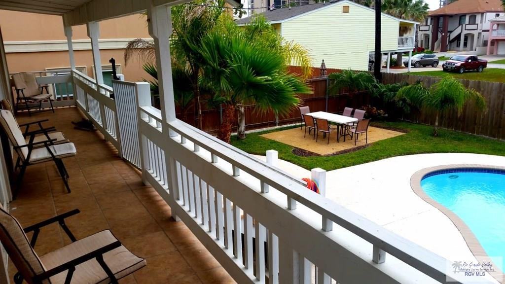 119 E Acapulco St - Photo 6 of 11