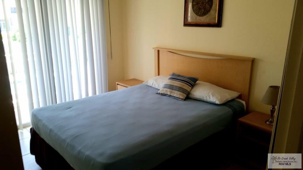 119 E Acapulco St - Photo 7 of 11