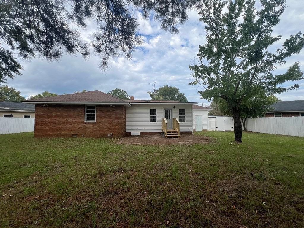 120 Woodside Rd - Photo 3 of 41