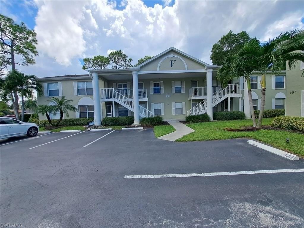 303 Quail Forest Blvd - Photo 2 of 16