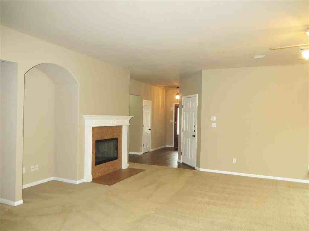 1804 Creek Ridge Blvd - Photo 2 of 21