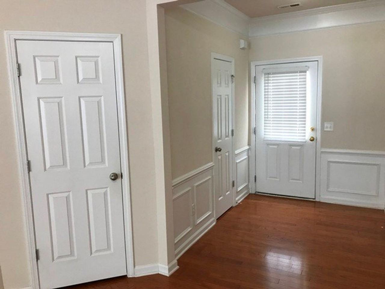 7038 Racine Way - Photo 3 of 21